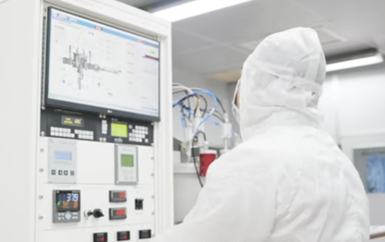 Tập trung đào tạo nhân lực cho ngành sản xuất chip điện tử