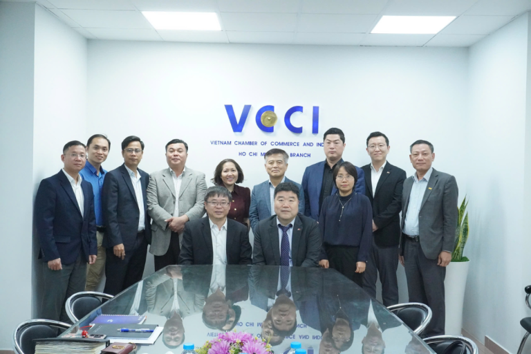 VCCI-HCM và KOCHAM cùng tìm kiếm giải pháp hỗ trợ doanh nghiệp Hàn Quốc đầu tư tại Việt Nam