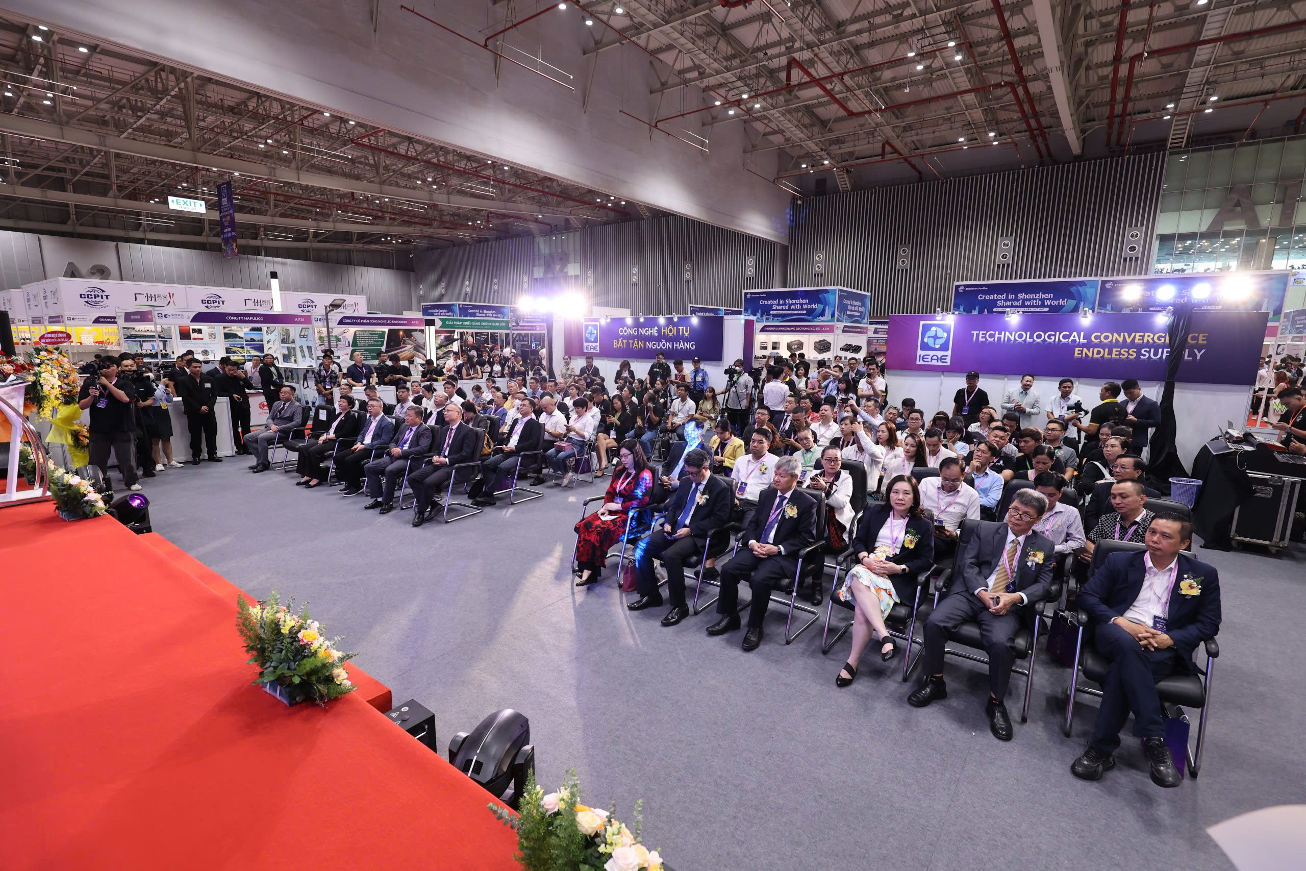Triển lãm quốc tế điện tử & thiết bị thông minh  Việt Nam 2025 (IEAE)