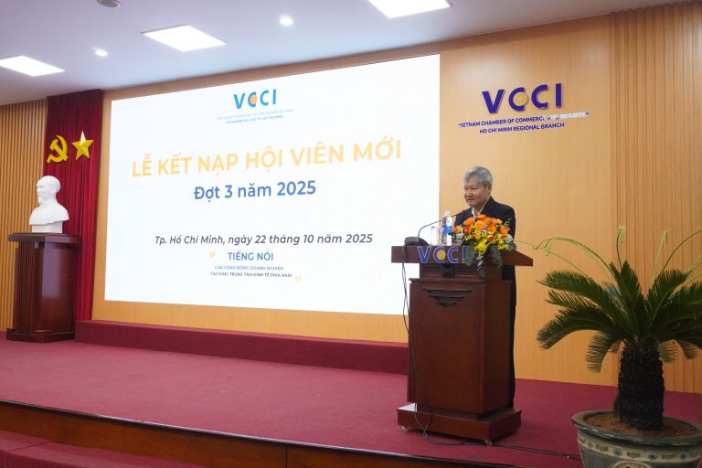 VCCI-HCM tổ chức Lễ kết nạp Hội viên đợt 3 năm 2025 chào mừng 40 Hội viên mới