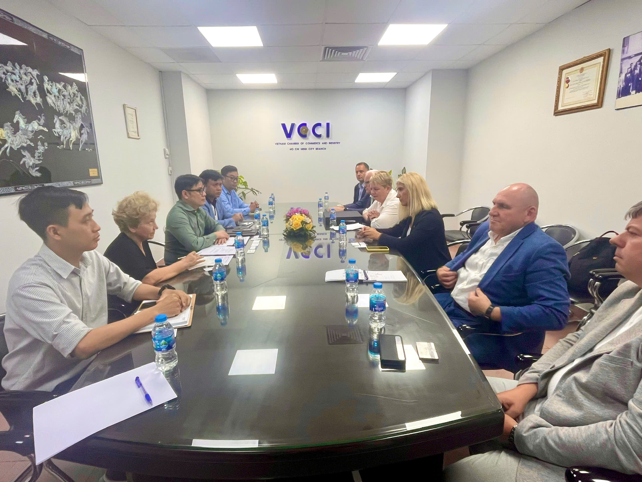 VCCI-HCM đón tiếp Đoàn doanh nghiệp Litva do Phòng Thương mại, Công nghiệp và Thủ công Mỹ nghệ Siauliai tổ chức ngày 19/9/2025 