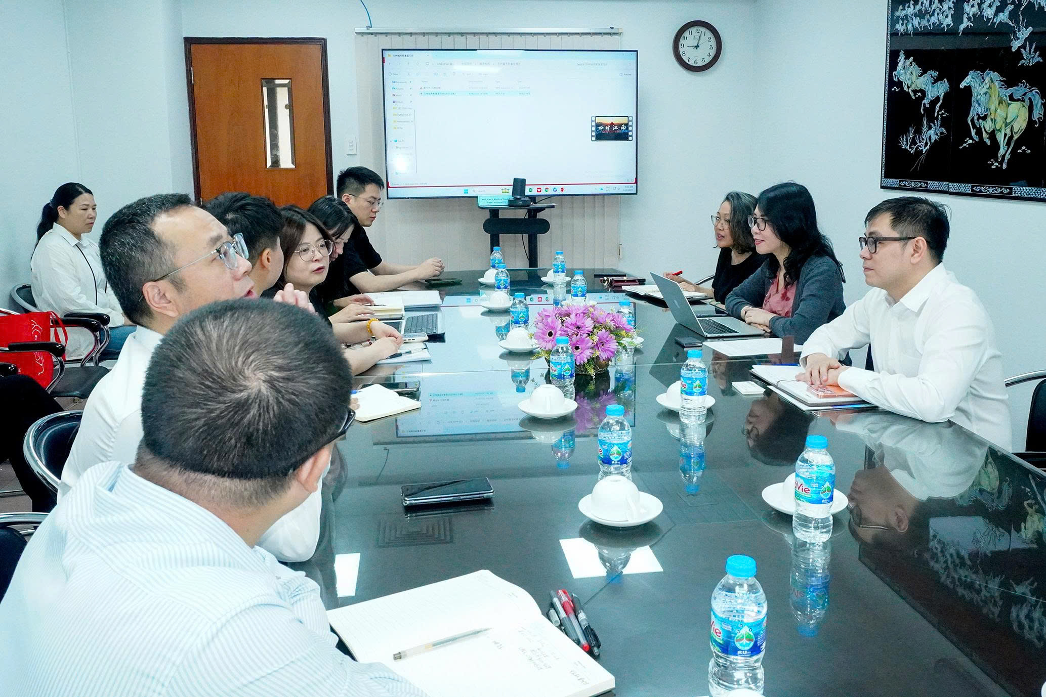 VCCI-HCM tiếp và làm việc với Đoàn công tác thành phố Tô Châu (Trung Quốc)