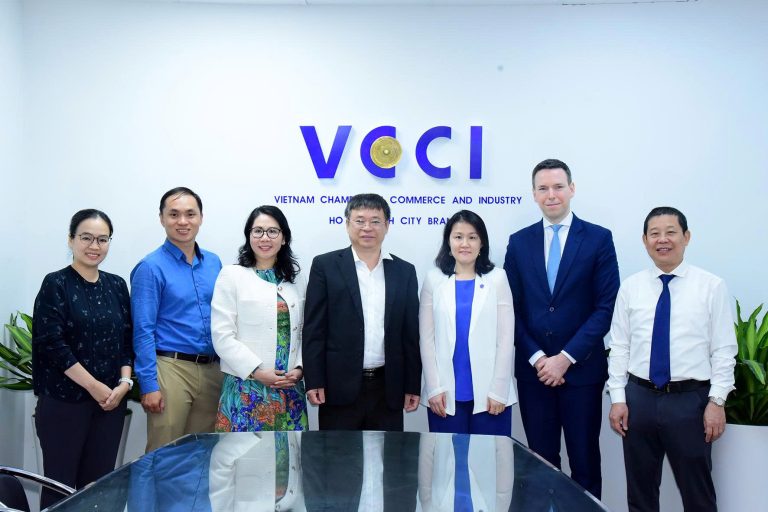 z7733852307278_31da2cb87435e8e56bb9da9832bf2548