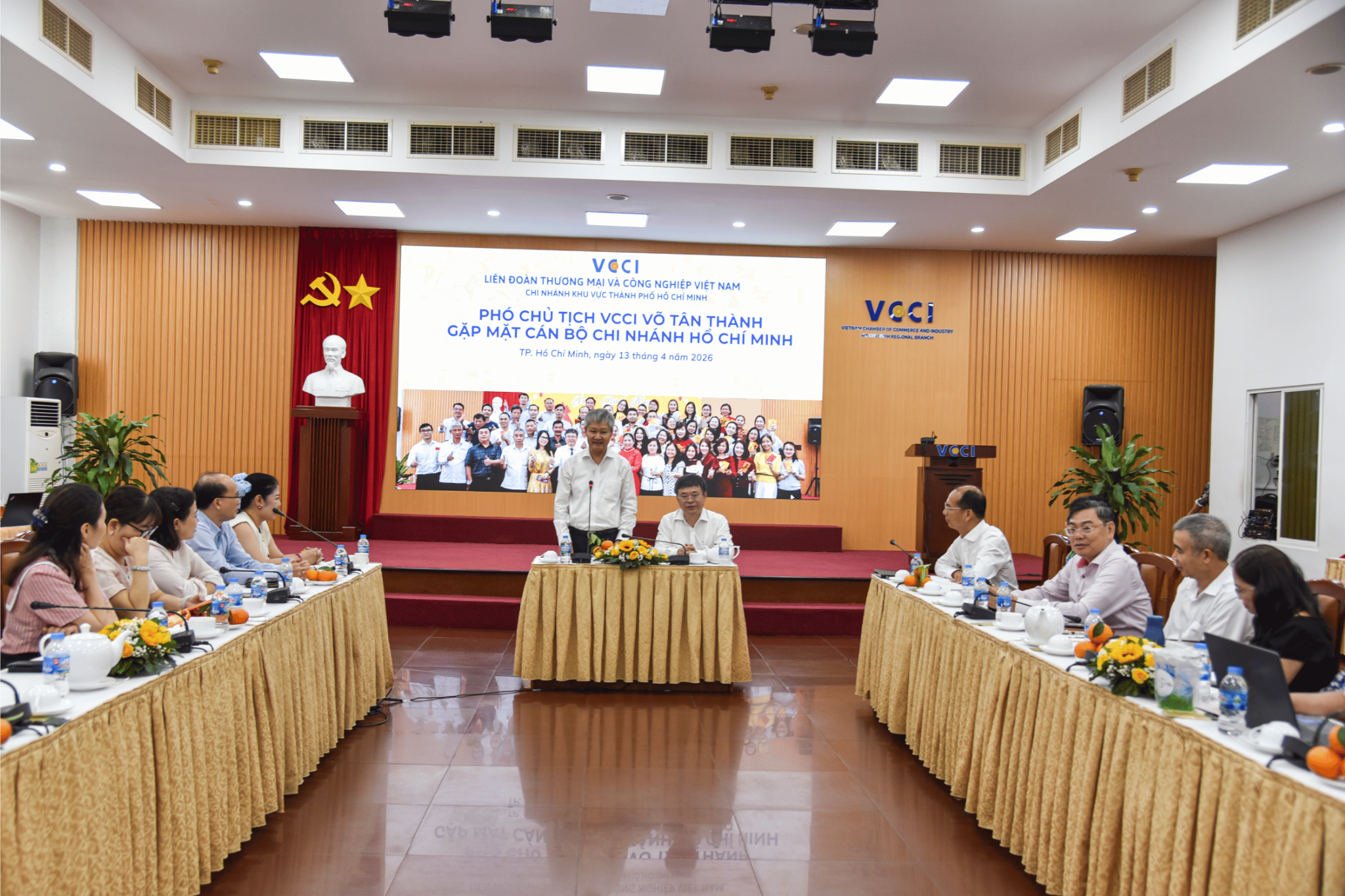 Phó chủ tịch Võ Tân Thành và buổi gặp mặt ấm tình đồng nghiệp: hành trình 35 năm tận tụy vì cộng đồng doanh nghiệp