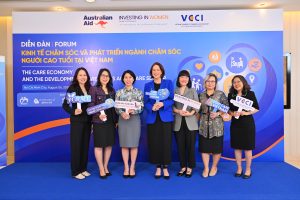 Diễn đàn kinh tế chăm sóc và phát triển ngành chăm sóc người cao tuổi tại Việt Nam